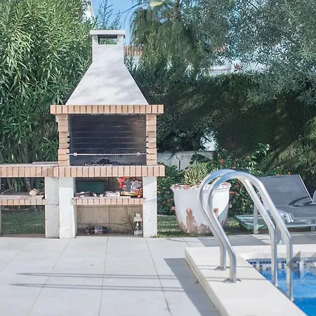 50m From The In Cambrils, Tarracohomes Villa