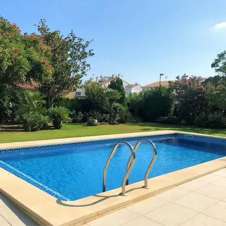 Villa 50m From The In Cambrils, Tarracohomes Marina
